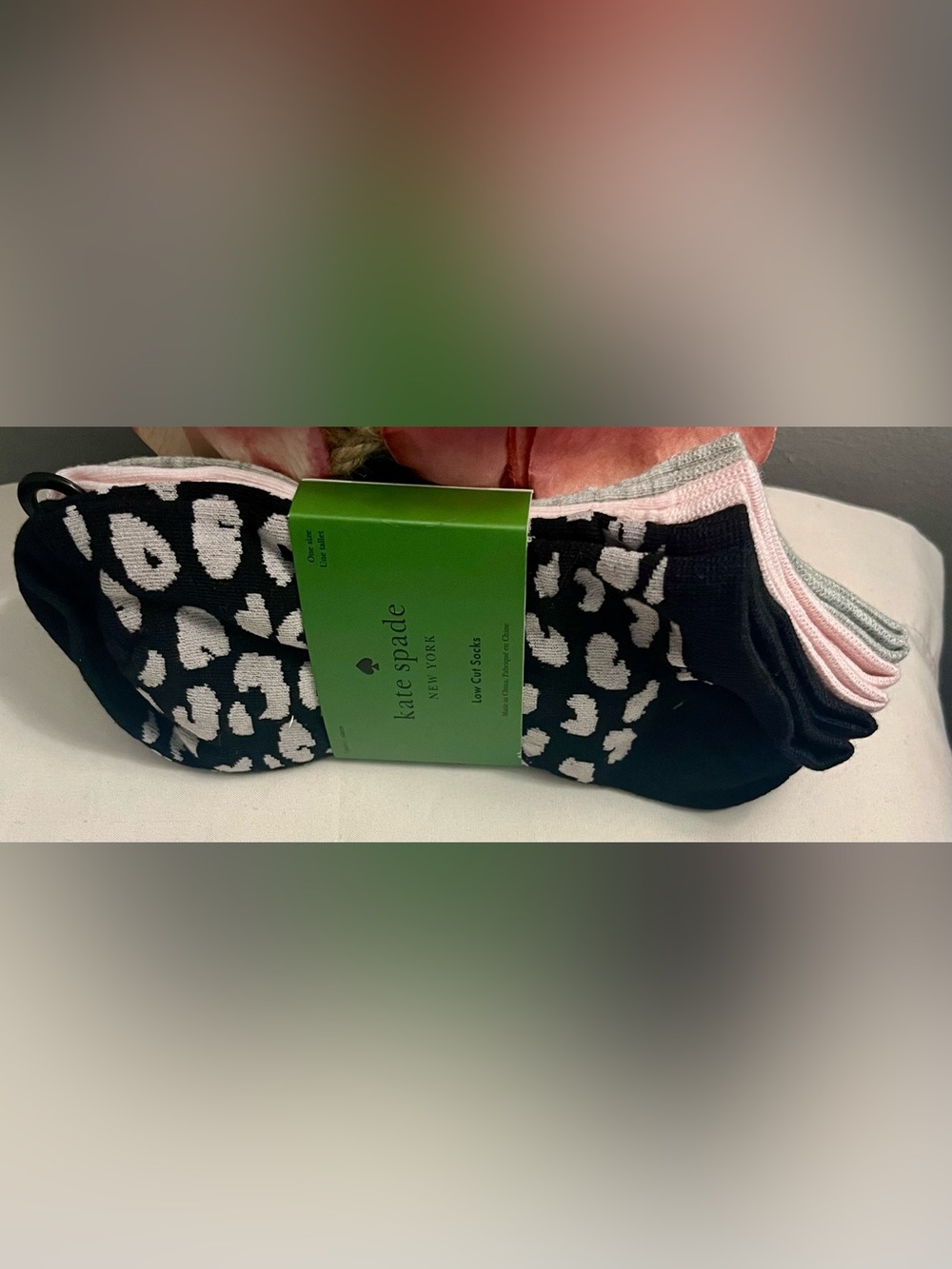 KATE SPADE Women's Multicolor Low-Cut Socks. Size: 4-10. Black, Pink, & Gray. - Picture 4 of 5